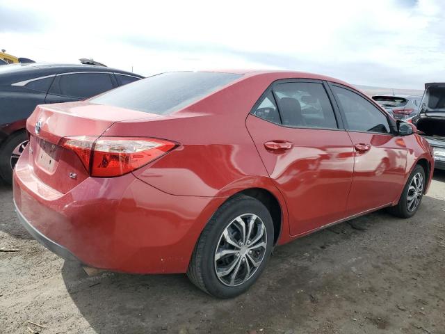 5YFBURHEXJP763801 - 2018 TOYOTA COROLLA L RED photo 3