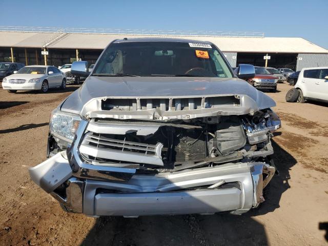 5TFAY5F13EX414902 - 2014 TOYOTA TUNDRA CREWMAX PLATINUM Silber Foto 5