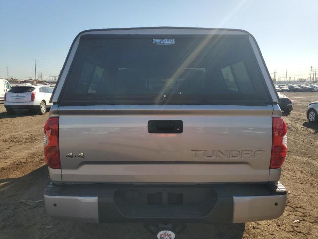 5TFAY5F13EX414902 - 2014 TOYOTA TUNDRA CREWMAX PLATINUM Silber Foto 6