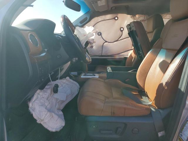 5TFAY5F13EX414902 - 2014 TOYOTA TUNDRA CREWMAX PLATINUM Silber Foto 7