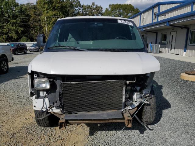 1GTFH15T761176736 - 2006 GMC SAVANA G1500 WHITE photo 5