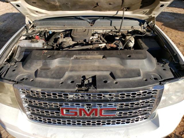 1GT125E84CF190400 - 2012 GMC SIERRA K2500 DENALI WHITE photo 11