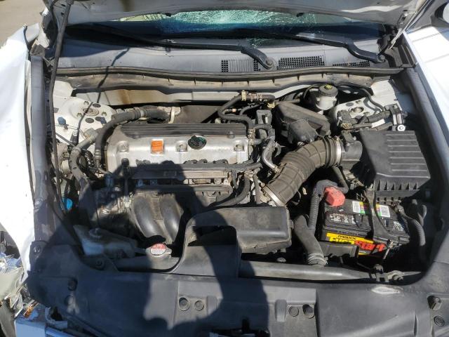 1HGCP26309A182815 - 2009 HONDA ACCORD LX WHITE photo 11