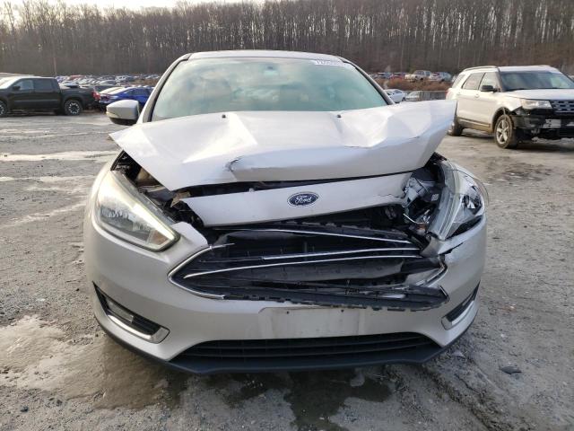 1FADP3N28HL222892 - 2017 FORD FOCUS TITANIUM SILVER photo 5