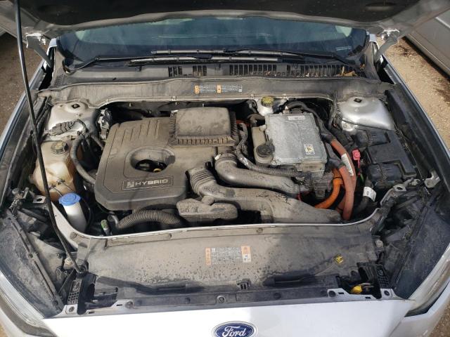 3FA6P0LU7JR173588 - 2018 FORD FUSION SE HYBRID SILVER photo 11