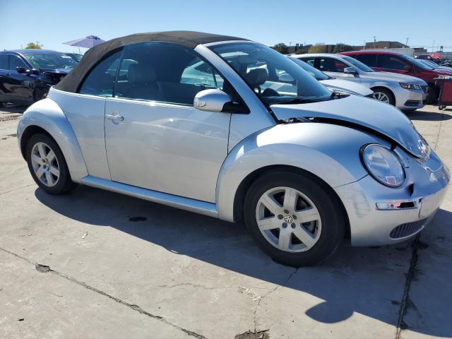 3VWRF31YX7M421384 - 2007 VOLKSWAGEN NEW BEETLE CONVERTIBLE OPTION PACKAGE 1 SILVER photo 4