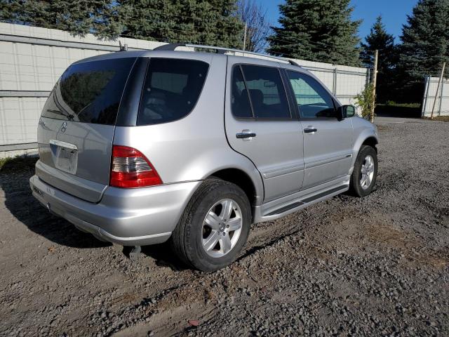 4JGAB57E05A539695 - 2005 MERCEDES-BENZ ML 350 SILVER photo 3