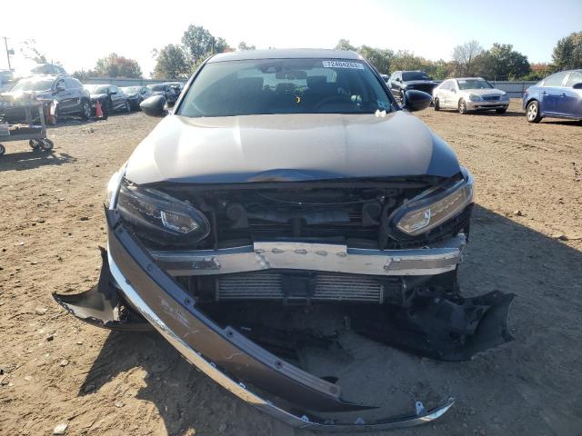 1HGCV1F45JA153405 - 2018 HONDA ACCORD EX GRAY photo 5