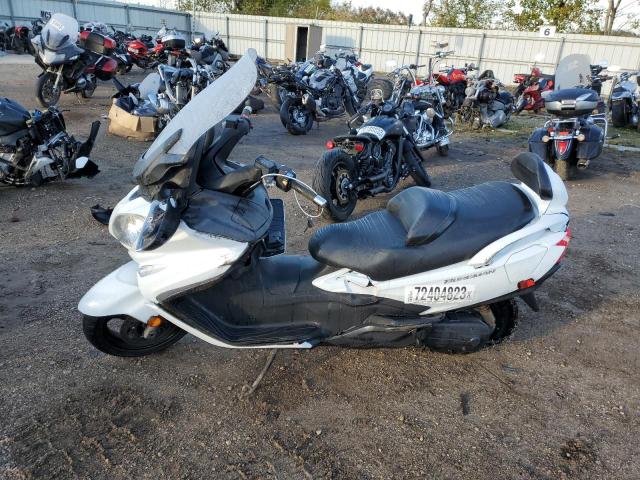 JS1CP51B5D2100606 - 2013 SUZUKI AN650 A WHITE photo 9