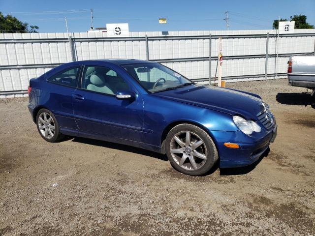 WDBRN40J54A586184 - 2004 MERCEDES-BENZ C 230K SPORT COUPE BLUE photo 4