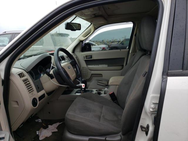 1FMCU9D77AKB30016 - 2010 FORD ESCAPE XLT WHITE photo 5