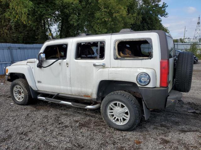 5GTDN136968232026 - 2006 HUMMER H3 WHITE photo 2