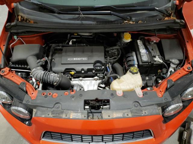 1G1JC5SB4D4227609 - 2013 CHEVROLET SONIC LT ნარინჯისფერი ფოტო 11