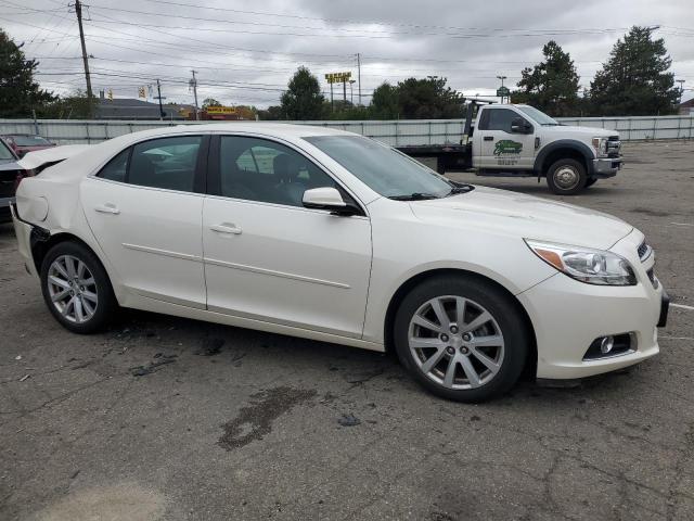 1G11E5SAXDF165462 - 2013 CHEVROLET MALIBU 2LT WHITE photo 4