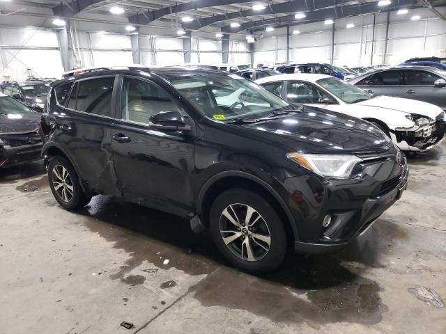 2T3RFREV6GW422018 - 2016 TOYOTA RAV4 XLE BLACK photo 4