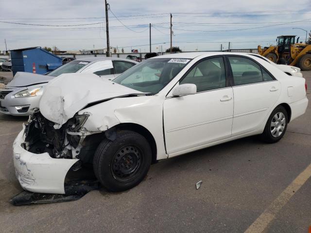 4T1BE32K82U018764 - 2002 TOYOTA CAMRY LE WHITE photo 1