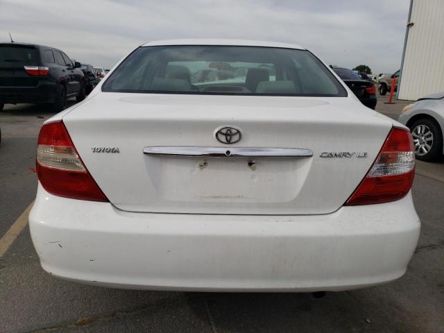 4T1BE32K82U018764 - 2002 TOYOTA CAMRY LE WHITE photo 6