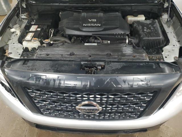 1N6AA1EJ0JN533718 - 2018 NISSAN TITAN S SILVER photo 11