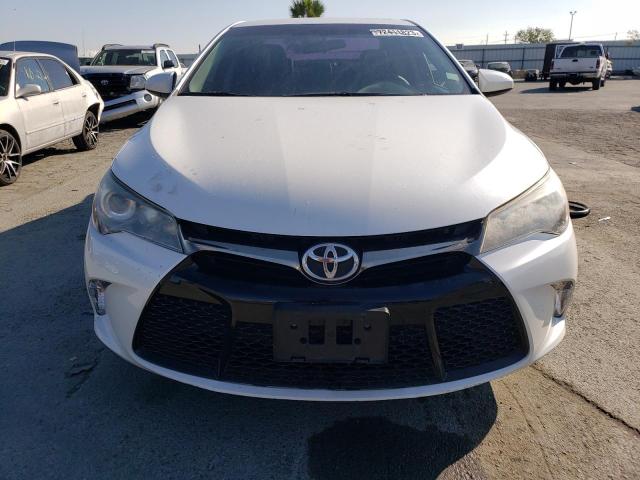 4T1BF1FK7HU436544 - 2017 TOYOTA CAMRY LE WHITE photo 5