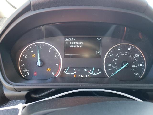 MAJ3P1TE8JC212351 - 2018 FORD ECOSPORT SE SILVER photo 9