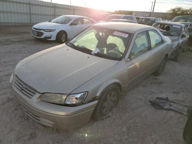 JT2BF22KXX0183265 - 1999 TOYOTA CAMRY LE GOLD photo 1