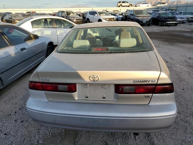 JT2BF22KXX0183265 - 1999 TOYOTA CAMRY LE GOLD photo 6