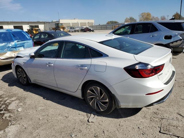 19XZE4F98KE019850 - 2019 HONDA INSIGHT TOURING WHITE photo 2