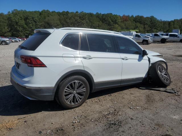 3VV3B7AX1KM013269 - 2019 VOLKSWAGEN TIGUAN SE WHITE photo 3