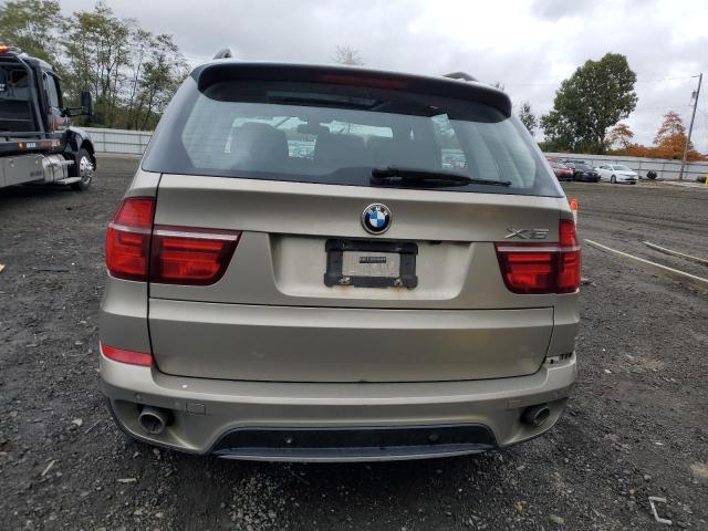 5UXZW0C58BL656654 - 2011 BMW X5 XDRIVE35D GOLD photo 6