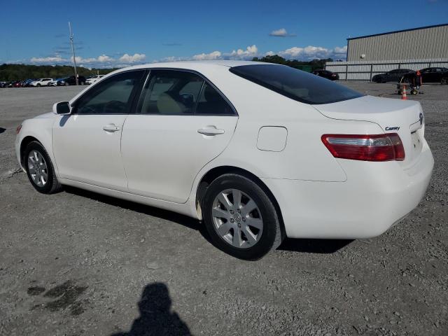 4T1BE46KX8U784696 - 2008 TOYOTA CAMRY CE WHITE photo 2