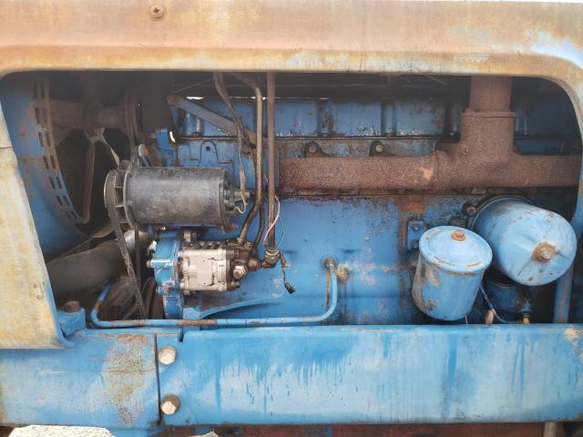 C209053 - 1968 FORD TRACTOR BLUE photo 7