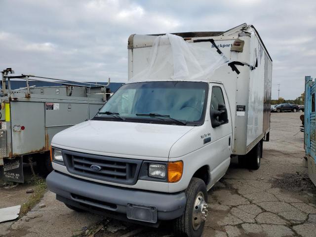 1FDWE35L16DA20643 - 2006 FORD ECONOLINE E350 SUPER DUTY CUTAWAY VAN WHITE photo 2