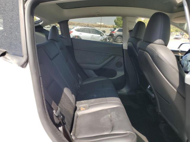 7SAYGDEDXRF092091 - 2024 TESLA MODEL Y WHITE photo 10