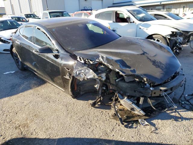 5YJSA1E2XJF247969 - 2018 TESLA MODEL S Սև լուսանկար 4
