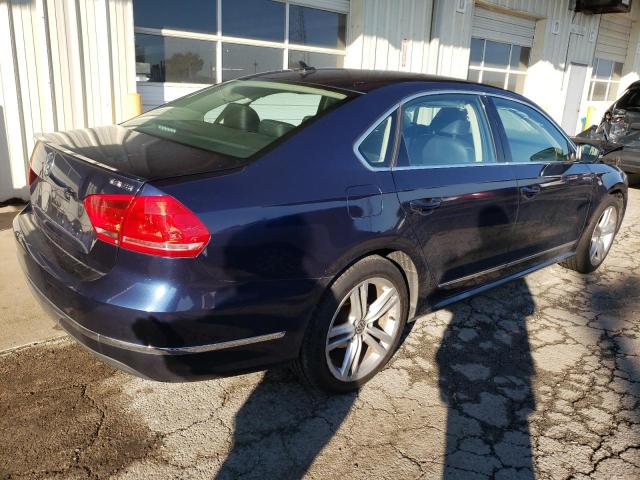 1VWBT7A32FC032244 - 2015 VOLKSWAGEN PASSAT SE BLUE photo 3