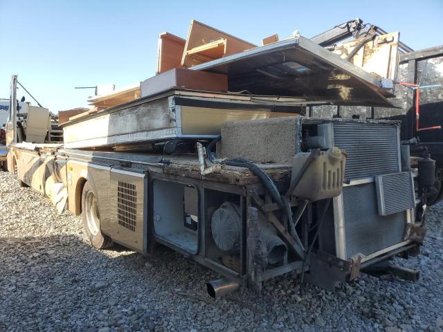 1RF42464742028040 - 2004 ROADMASTER RAIL MONOCOQUE Світло-коричневий фото 3