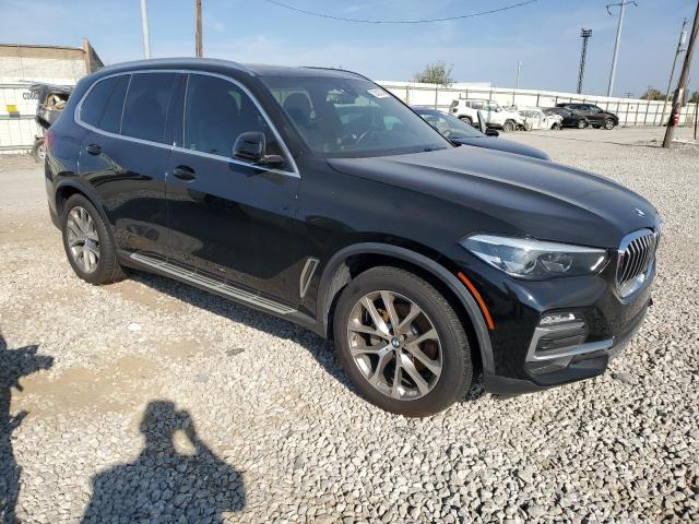 5UXCR6C51KLK84364 - 2019 BMW X5 XDRIVE40I BLACK photo 4