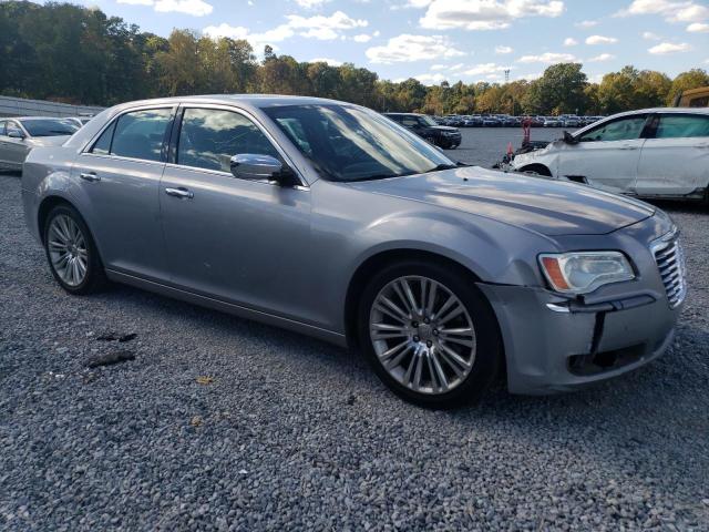 2C3CA6CT6BH549871 - 2011 CHRYSLER 300C SILVER photo 4