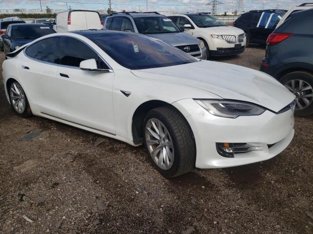 5YJSA1E22LF356039 - 2020 TESLA MODEL S WHITE photo 4