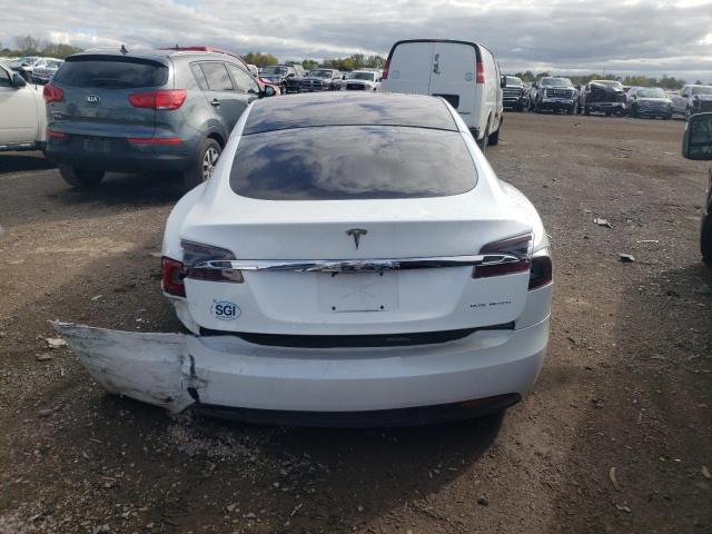 5YJSA1E22LF356039 - 2020 TESLA MODEL S WHITE photo 6