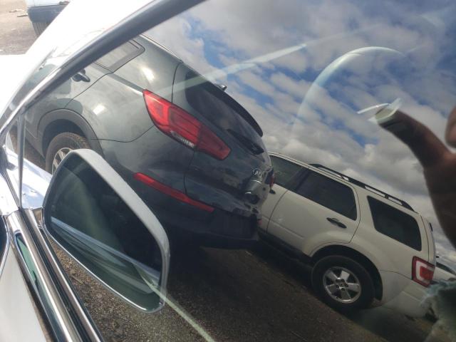 5YJSA1E22LF356039 - 2020 TESLA MODEL S WHITE photo 9