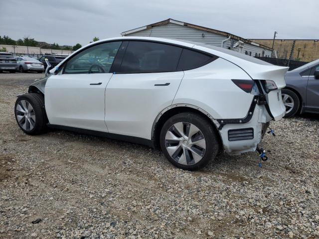 5YJYGDEE6MF110066 - 2021 TESLA MODEL Y WHITE photo 2