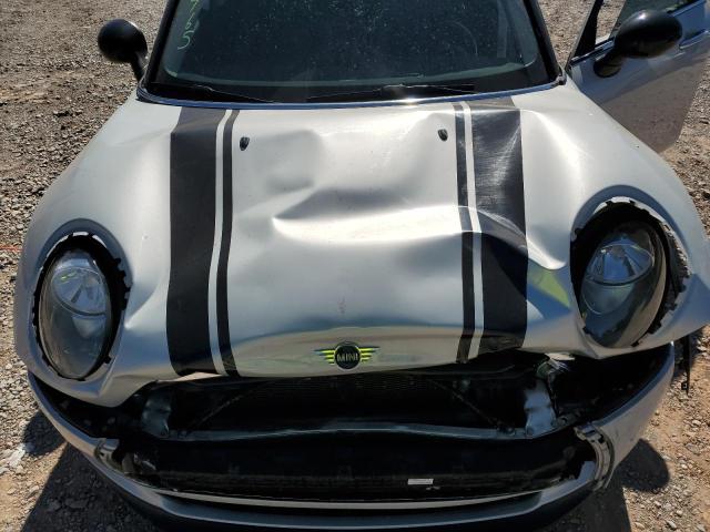 WMWLN5C57K2E34765 - 2019 MINI COOPER CLUBMAN SILVER photo 11