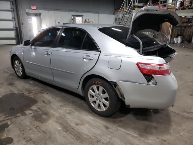 4T1BK46K57U001985 - 2007 TOYOTA CAMRY LE SILVER photo 2