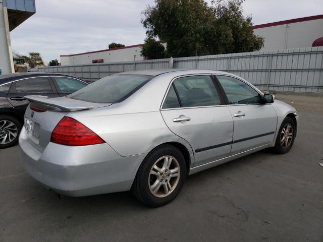 1HGCM56716A018773 - 2006 HONDA ACCORD EX SILVER photo 3