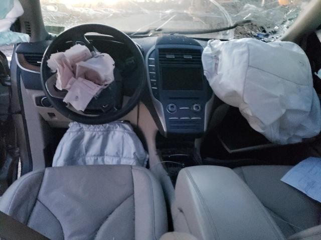 5LMCJ2C95HUL52116 - 2017 LINCOLN MKC SELECT 灰色 照片 8