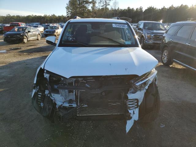 JTEMU5JR9N6062836 - 2022 TOYOTA 4RUNNER SR5/SR5 PREMIUM WHITE photo 5