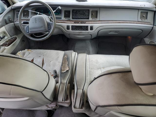 1LNLM81W4VY627629 - 1997 LINCOLN TOWN CAR EXECUTIVE GREEN photo 8