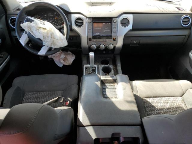 5TFRM5F13KX140367 - 2019 TOYOTA TUNDRA DOUBLE CAB SR/SR5 SILVER photo 8