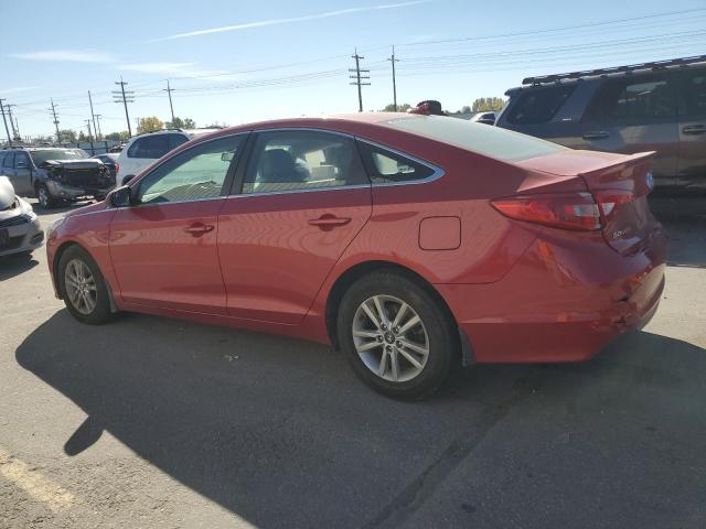 5NPE24AF5HH588440 - 2017 HYUNDAI SONATA SE RED photo 2